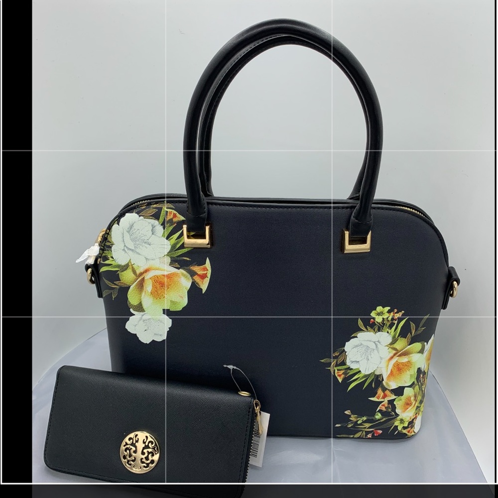 Purse and wallet/cross body